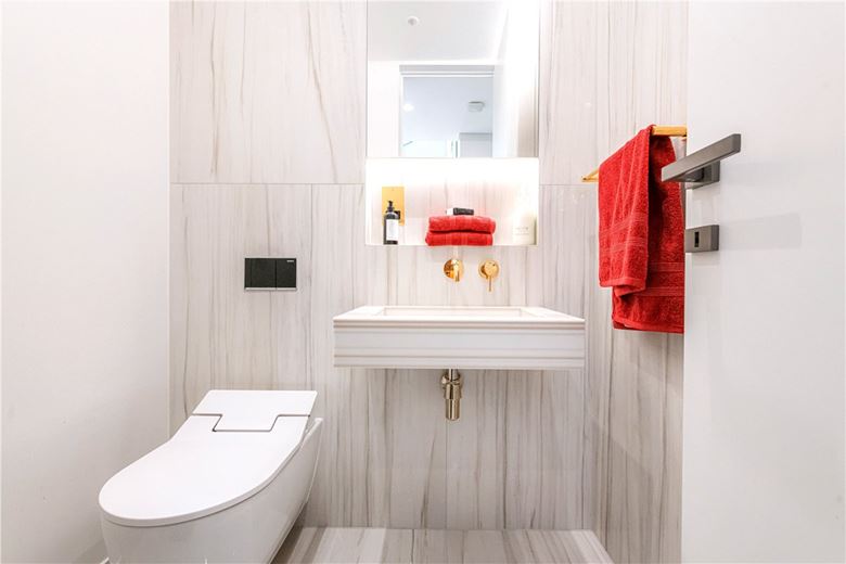 3 bedroom maisonette, South Molton Street, Mayfair W1K - Available