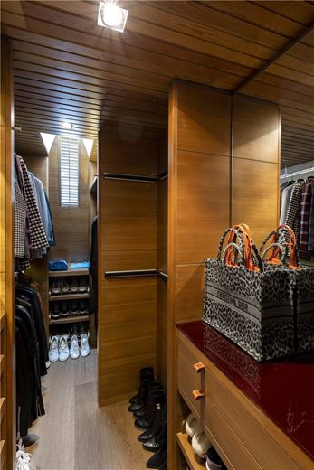 6 bedroom flat, Eaton Place, Belgravia SW1X - Available