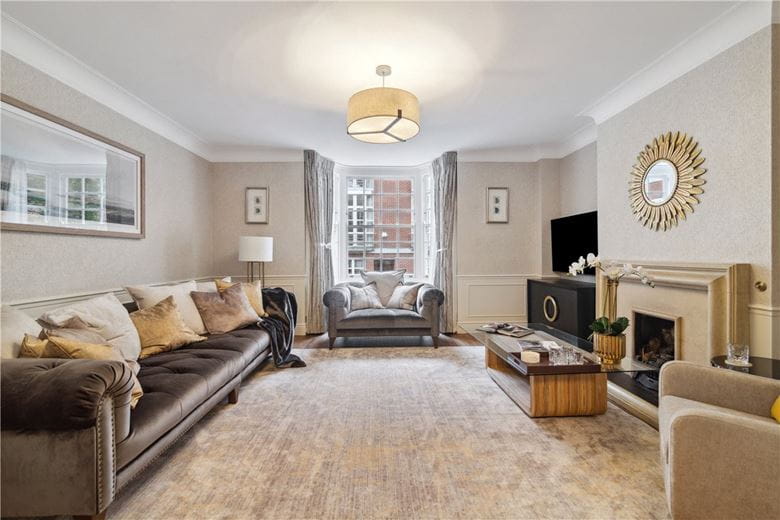 5 bedroom house, Tufton Street, Westminster SW1P - Available