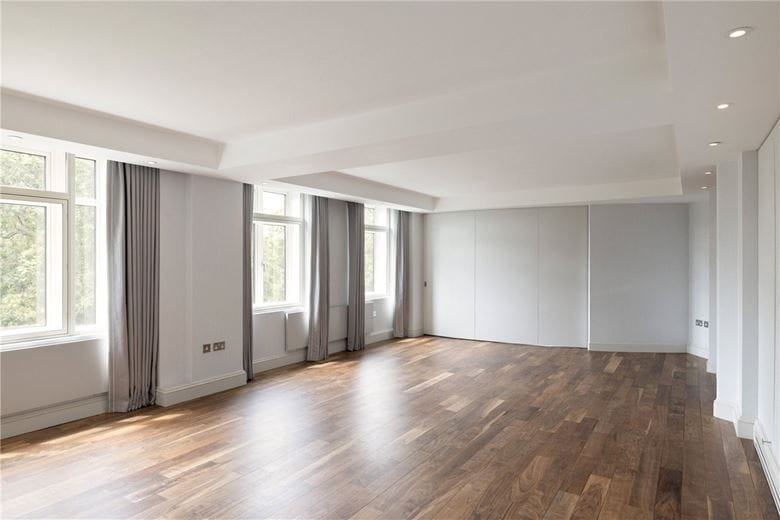 4 bedroom flat, Park Lane, Mayfair W1K - Available