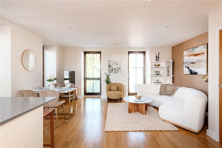 2 bedroom flat, Marsham Street, Westminster SW1P - Available