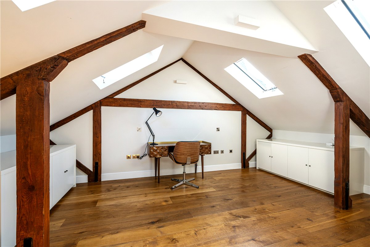 6 bedroom house, Chesterfield Hill, Mayfair W1J - Available