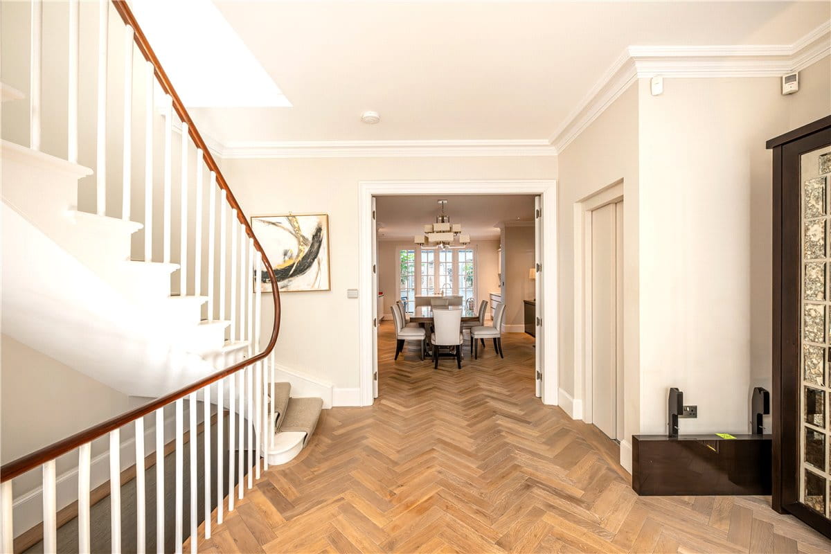 6 bedroom house, Chesterfield Hill, Mayfair W1J - Available