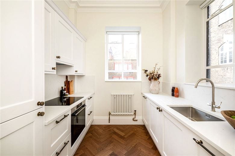 1 bedroom flat, Upper Brook Street, Mayfair W1K - Let Agreed