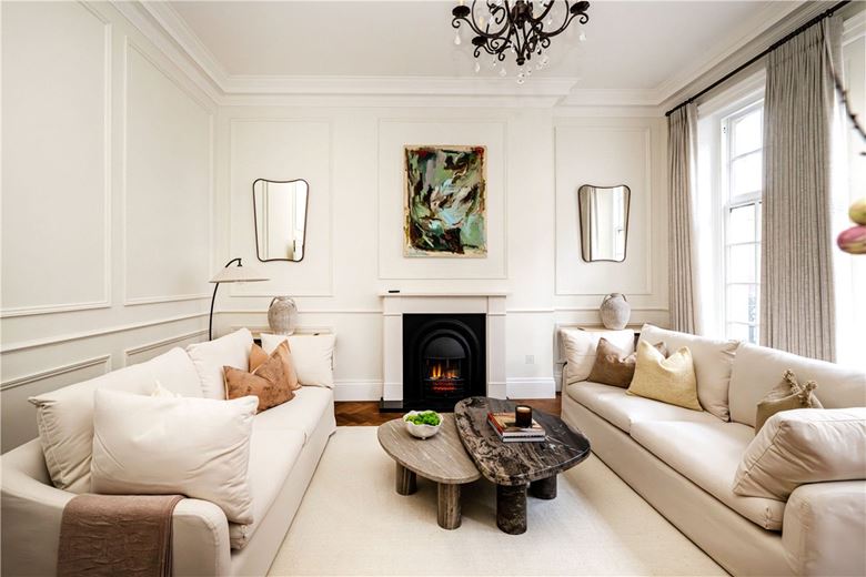 1 bedroom flat, Upper Brook Street, Mayfair W1K - Let Agreed