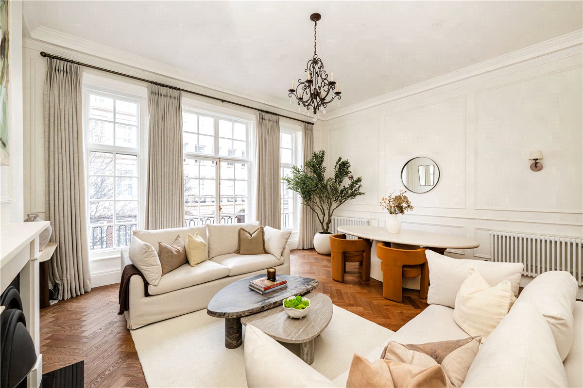 1 bedroom flat, Upper Brook Street, Mayfair W1K - Let Agreed