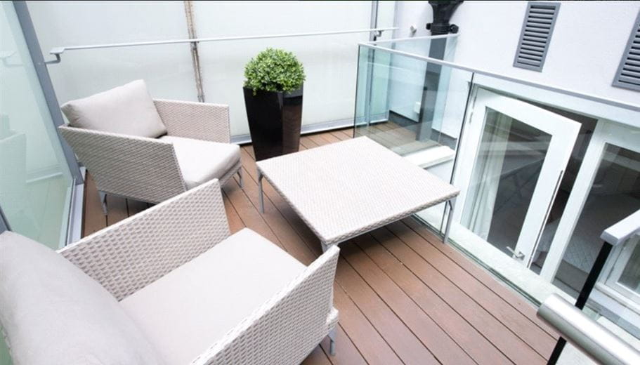 2 bedroom flat, Duke Street, Mayfair W1K - Available