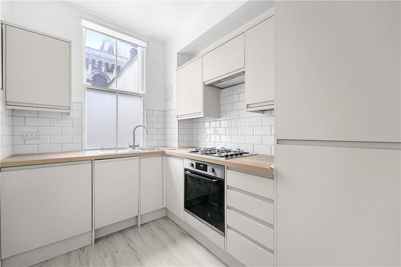 3 bedroom flat, Museum Street, Bloomsbury WC1A - Available