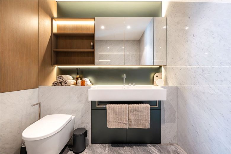 5 bedroom flat, Casson Square, London SE1 - Available