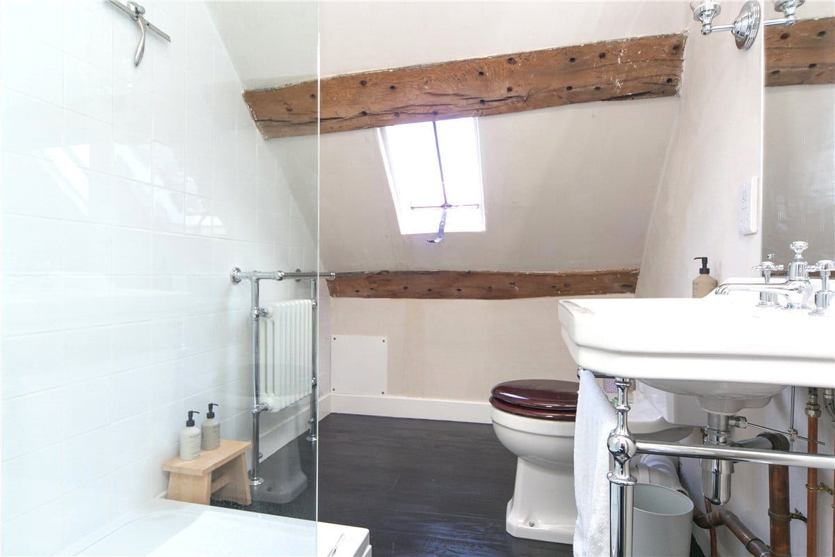 11 bedroom house, Talsarnau, Gwynedd LL47 - Available