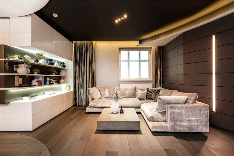 4 bedroom flat, North Row, Mayfair W1K - Available