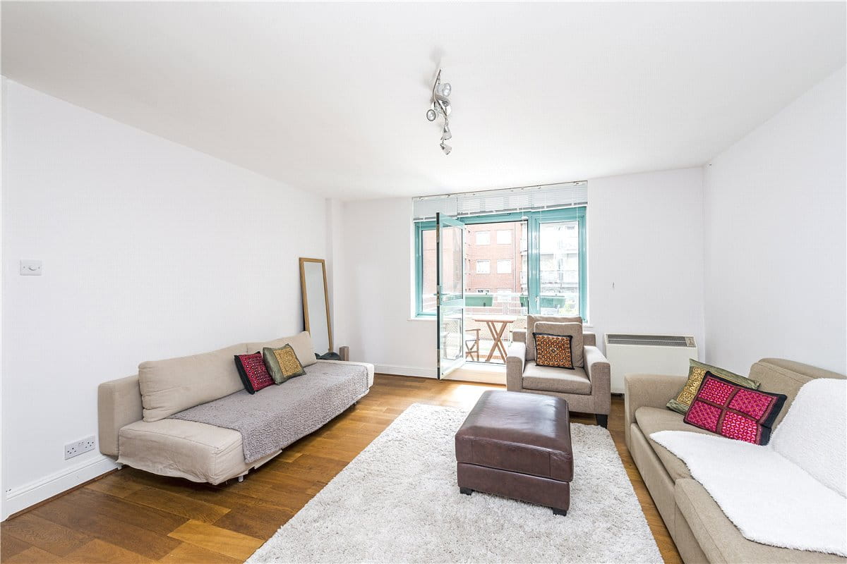 2 bedroom flat, Chapter Street, London SW1P
