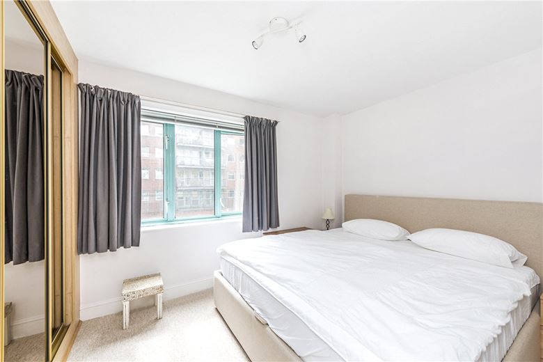 2 bedroom flat, Chapter Street, London SW1P