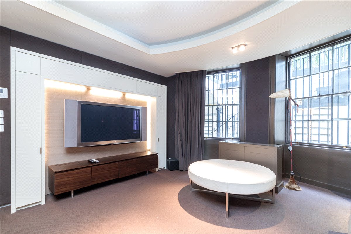 5 bedroom house, Montagu Square, London W1H - Let Agreed