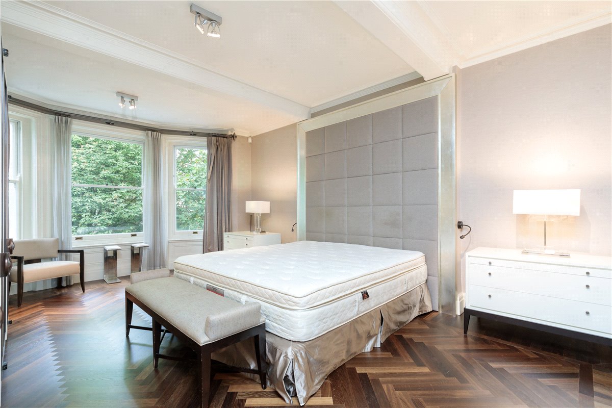 5 bedroom house, Montagu Square, London W1H - Let Agreed