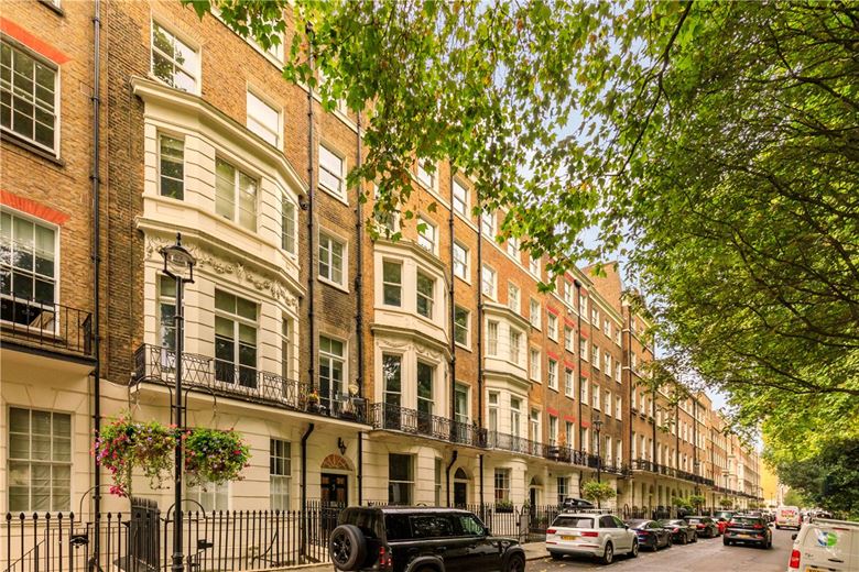 5 bedroom house, Montagu Square, London W1H - Let Agreed