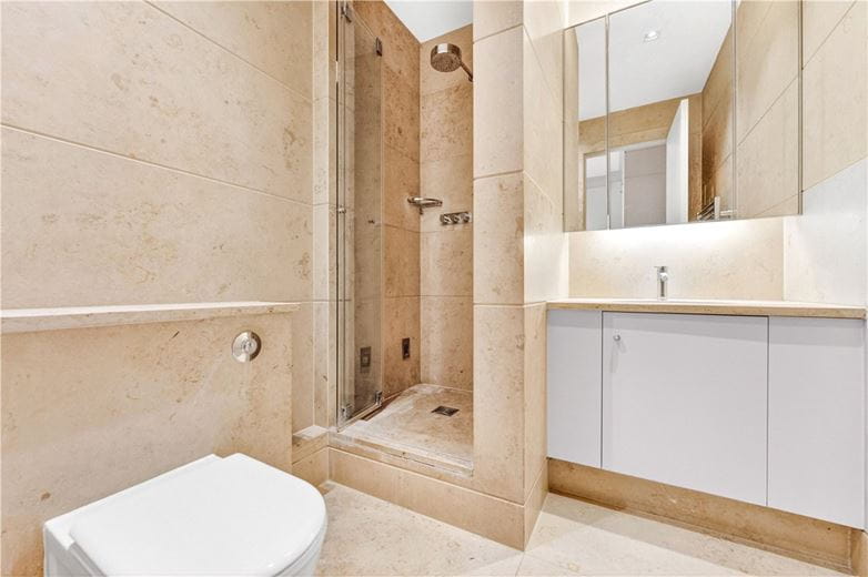 4 bedroom flat, Marylebone Road, Marylebone NW1 - Available