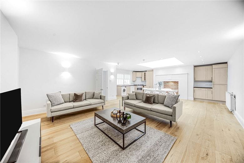 1 bedroom flat, Wimpole Street, Marybeone W1G - Available