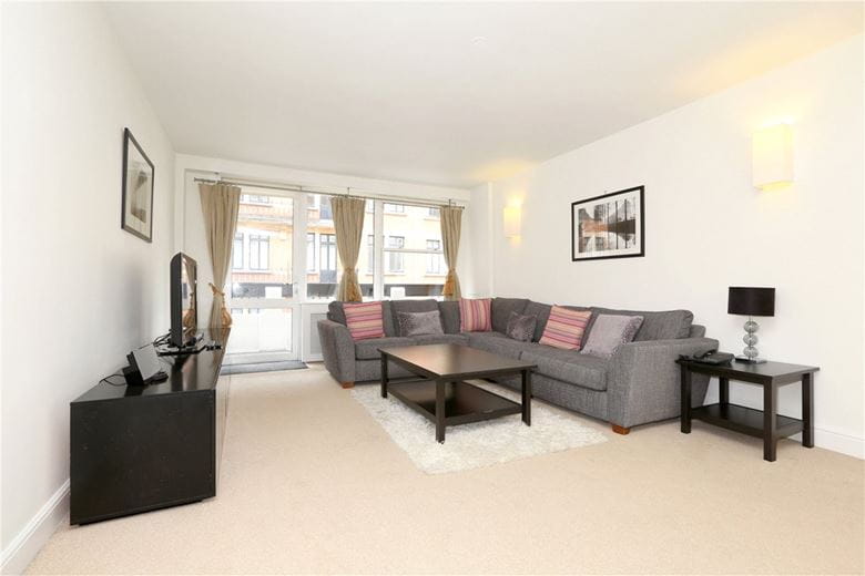 2 bedroom flat, Weymouth Street, Marylebone W1W - Available