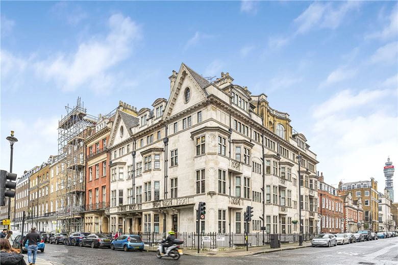 3 bedroom flat, Wimpole Street, Marylebone W1G - Available