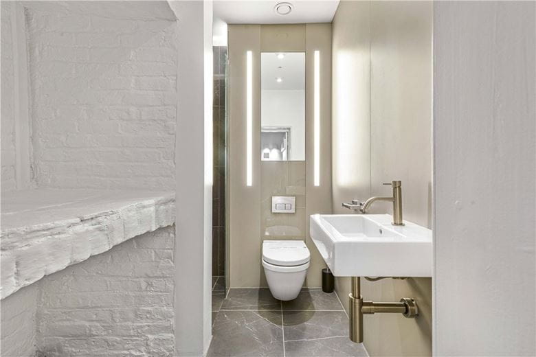 4 bedroom flat, Devonshire Place, Marylebone W1G - Available