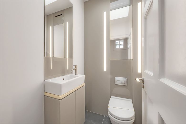 4 bedroom flat, Devonshire Place, Marylebone W1G - Available