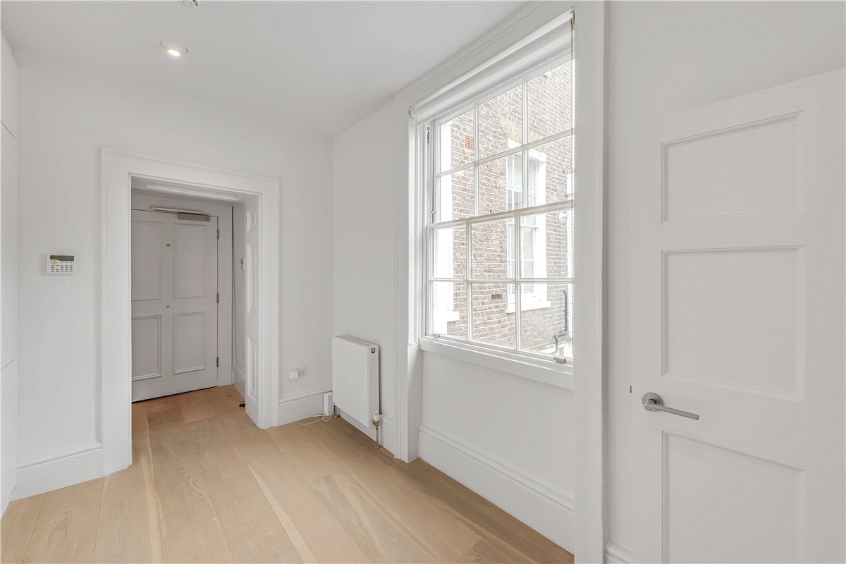 4 bedroom flat, Devonshire Place, Marylebone W1G - Available
