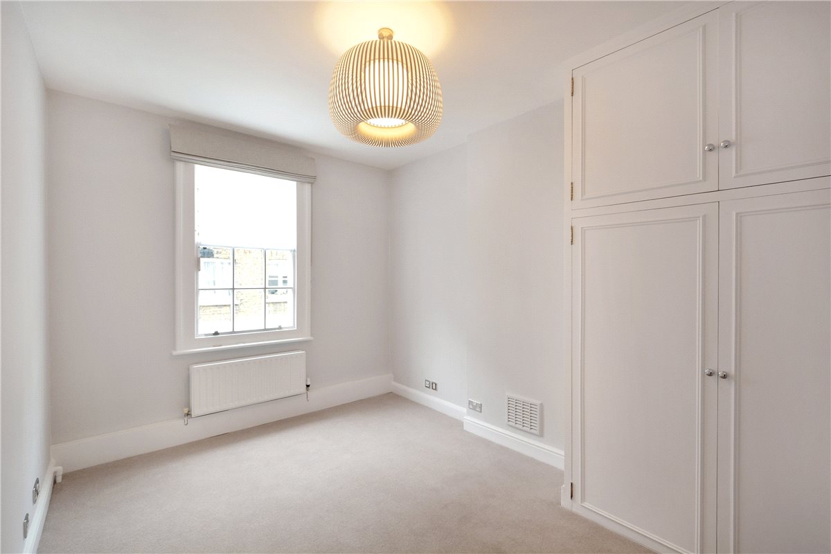 2 bedroom house, Gloucester Place Mews, Marylebone W1U - Let Agreed