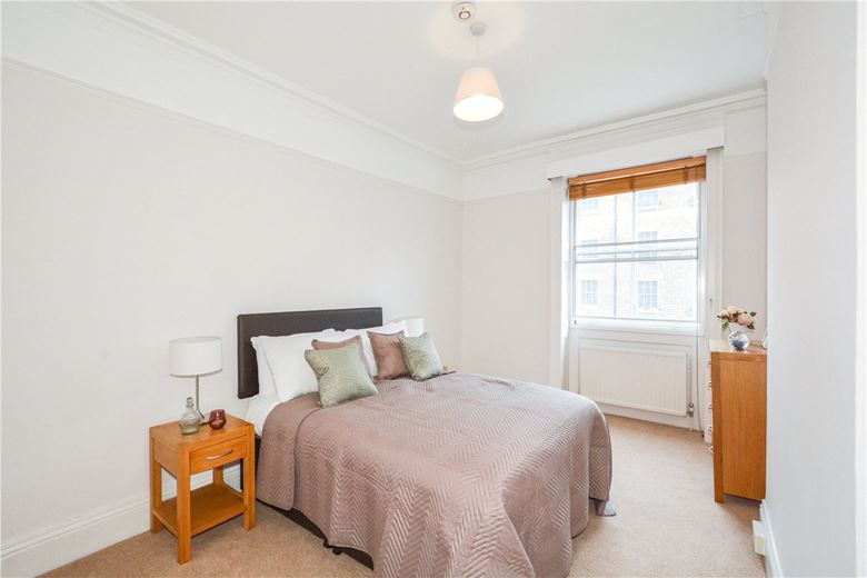 2 bedroom flat, Great Cumberland Place, Marylebone W1H - Let Agreed