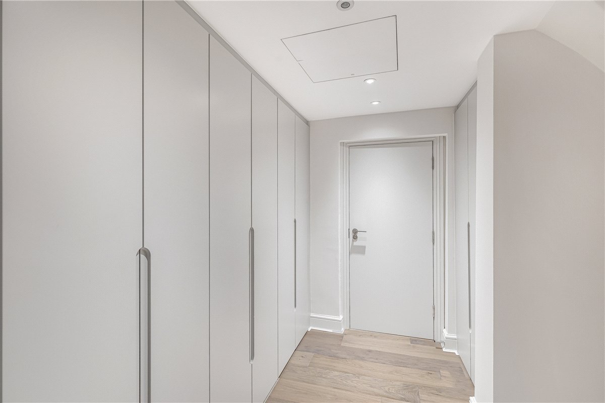 2 bedroom flat, Devonshire Street, Marylebone W1G - Available