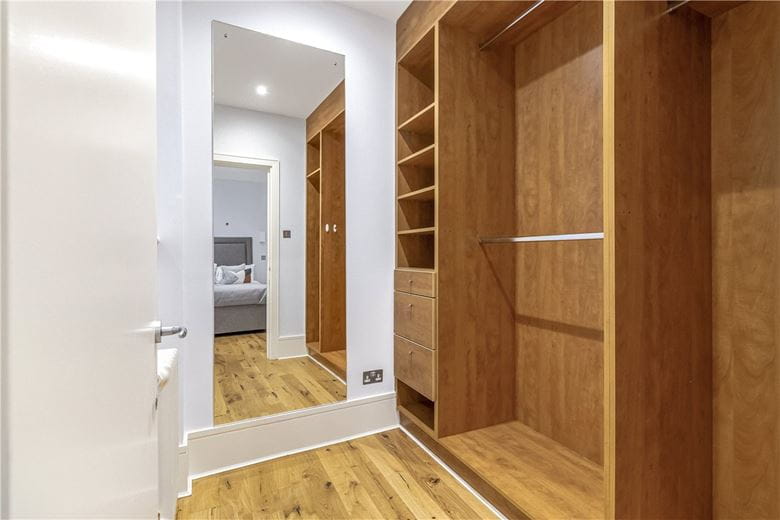 2 bedroom flat, Devonshire Place, Marylebone W1G - Let Agreed