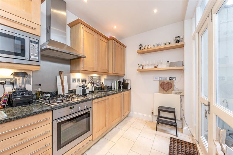 1 bedroom flat, Blandford Street, Marylebone W1U - Available