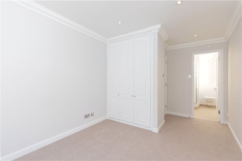 2 bedroom flat, Manchester Street, Marylebone W1U - Let Agreed