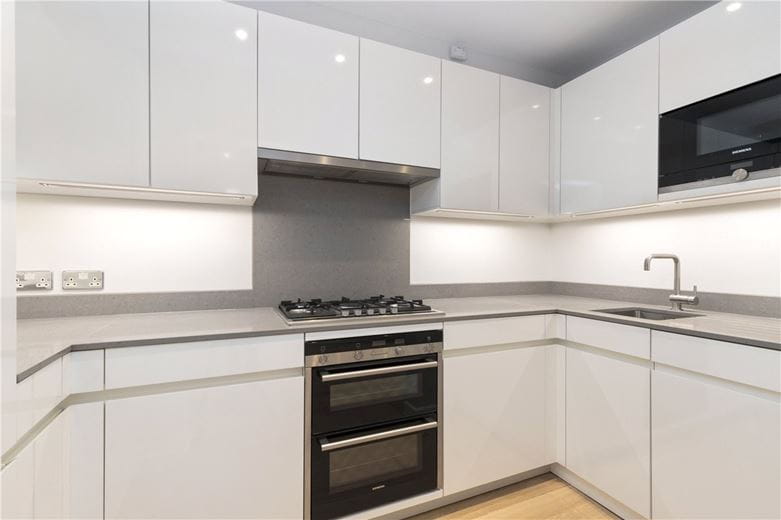 2 bedroom house, Gloucester Place Mews, Marylebone W1U - Let Agreed