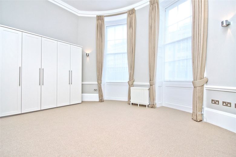 1 bedroom flat, Gloucester Place, Marylebone W1U - Available