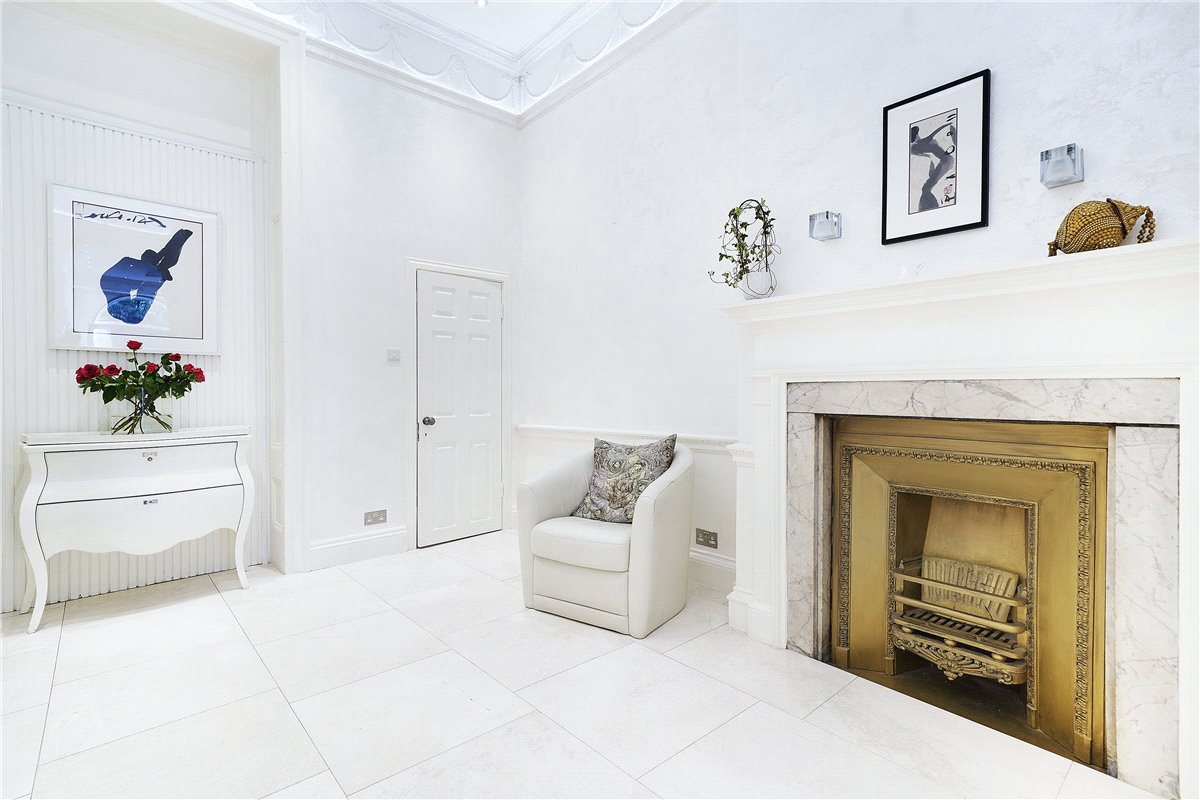 8 bedroom house, Devonshire Place, Marylebone W1G - Available