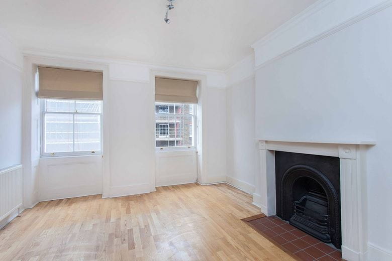 2 bedroom flat, Manchester Street, Marylebone W1U - Let Agreed
