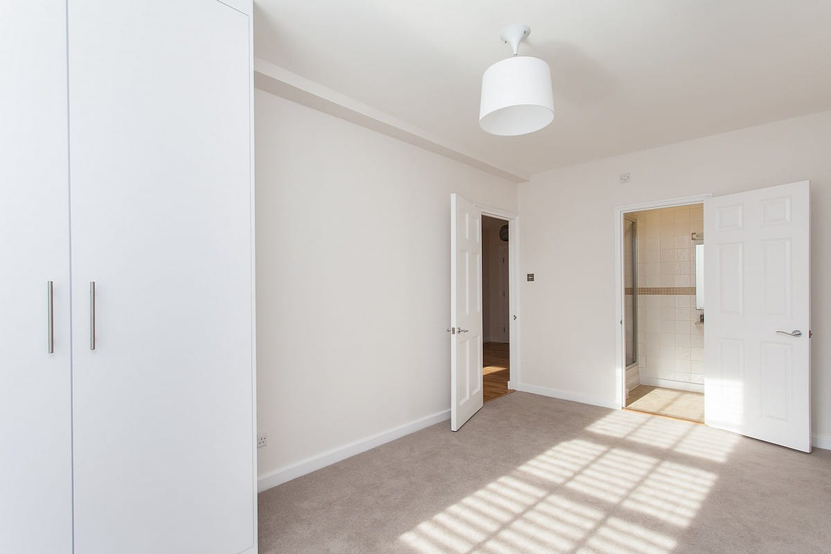 3 bedroom flat, George Street, Marylebone W1H - Let Agreed