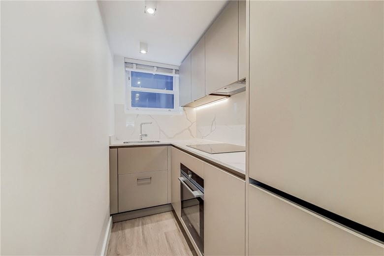  bedroom flat, James Street, Marylebone W1U - Let Agreed