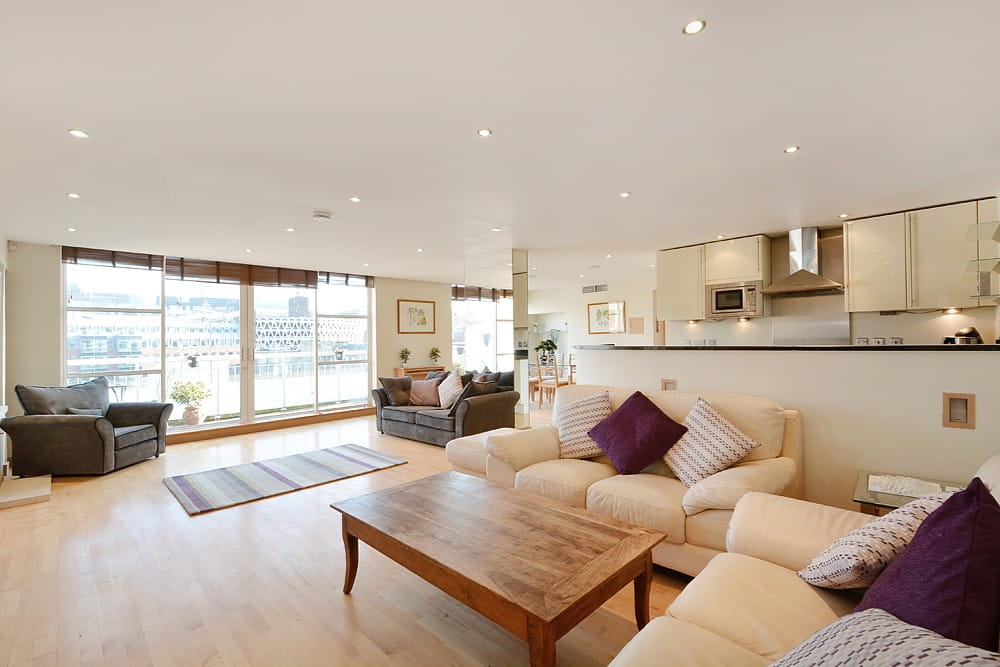 2 bedroom flat, James Street, Marylebone W1U - Let Agreed