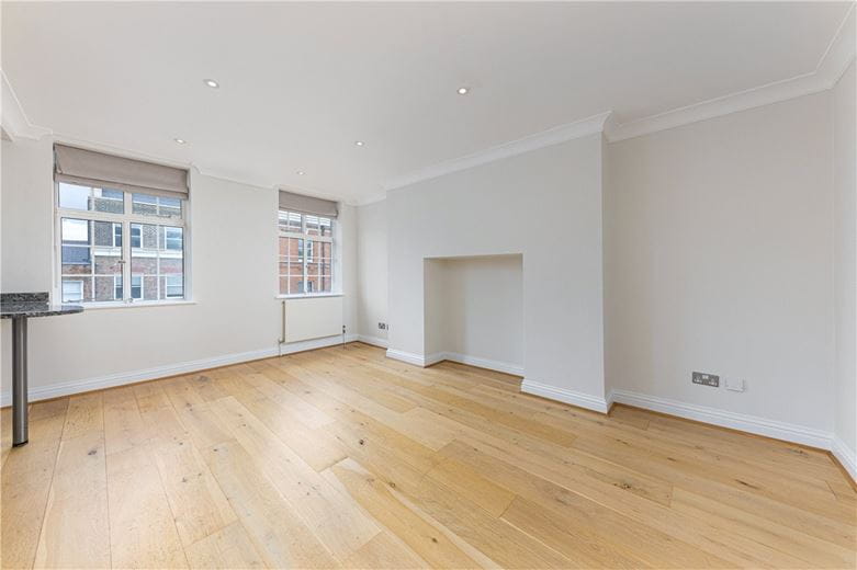 3 bedroom flat, Upper Berkeley Street, Marylebone W1H - Let Agreed