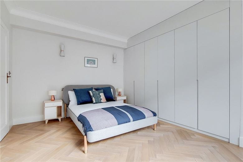 2 bedroom flat, Wigmore Street, Marylebone W1U - Let Agreed