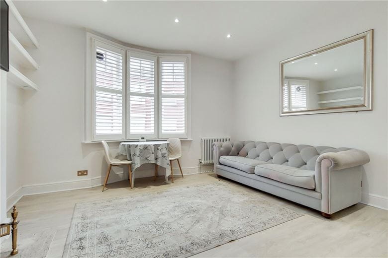 1 bedroom flat, New Cavendish Street, Marylebone W1G - Available