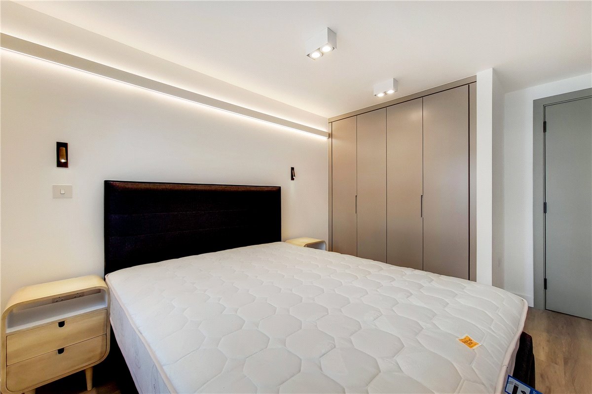  bedroom flat, James Street, Marylebone W1U - Let Agreed