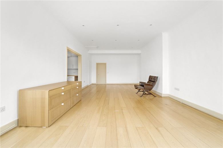 2 bedroom flat, Wimpole Street, London W1G - Available