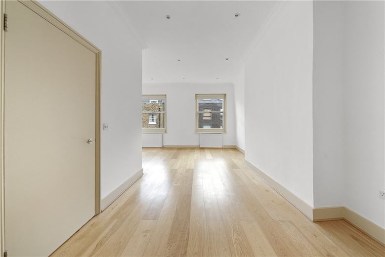 2 bedroom flat, Wimpole Street, London W1G - Available