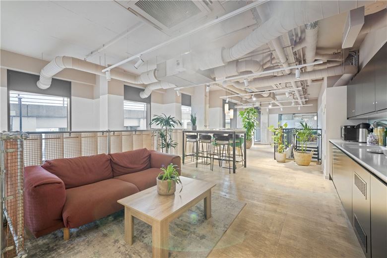 2 bedroom flat, Heartwell Avenue, London E16 - Let Agreed