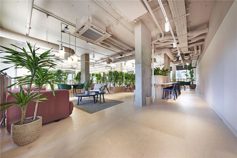 1 bedroom flat, Heartwell Avenue, London E16 - Let Agreed