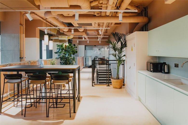 3 bedroom flat, Heartwell Avenue, London E16 - Let Agreed