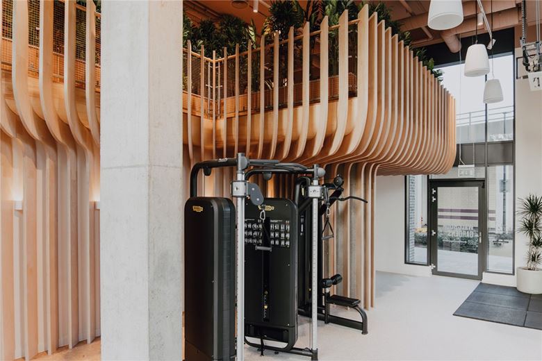 3 bedroom flat, Heartwell Avenue, London E16 - Let Agreed